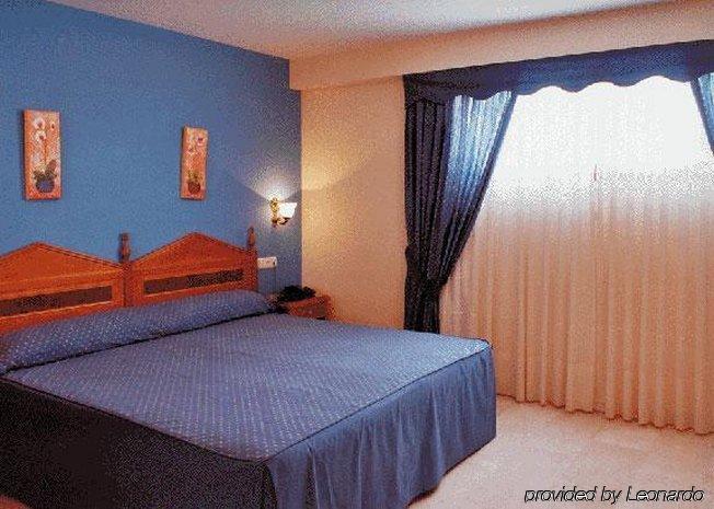 Hotel Tocina Business Albolote Room photo