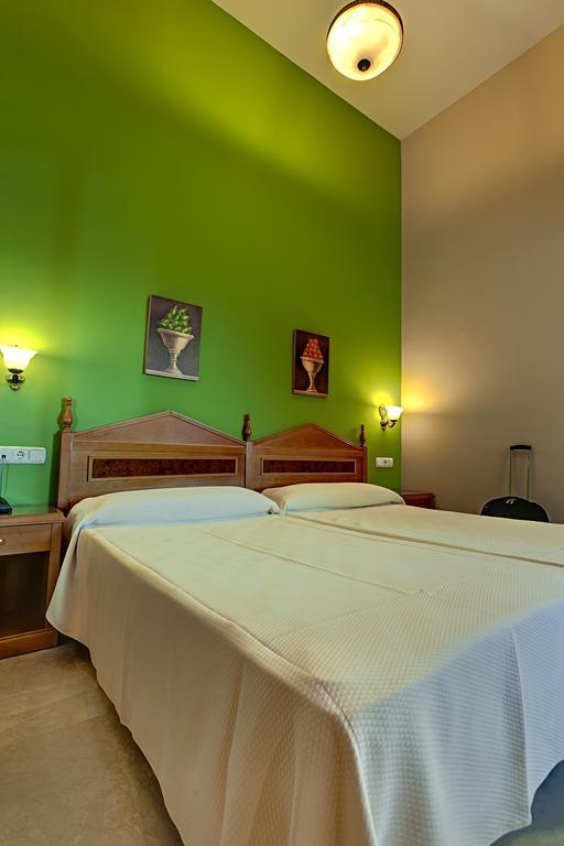 Hotel Tocina Business Albolote Room photo