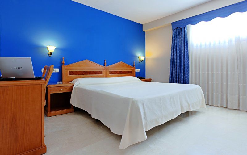 Hotel Tocina Business Albolote Room photo
